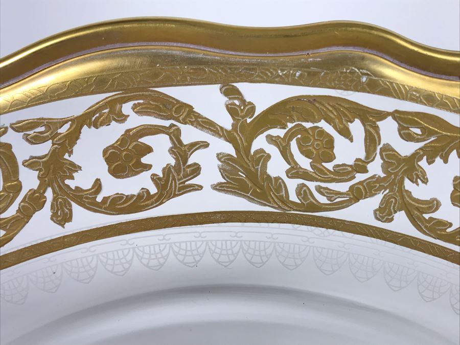 JUST ADDED - High End Hand Crafted Glass - Griffe Montenapoleone Milano By Vetrerie Di Empoli Gold Painted Italian 13' Plate Retails $1,000+ (MOE) [Photo 4]
