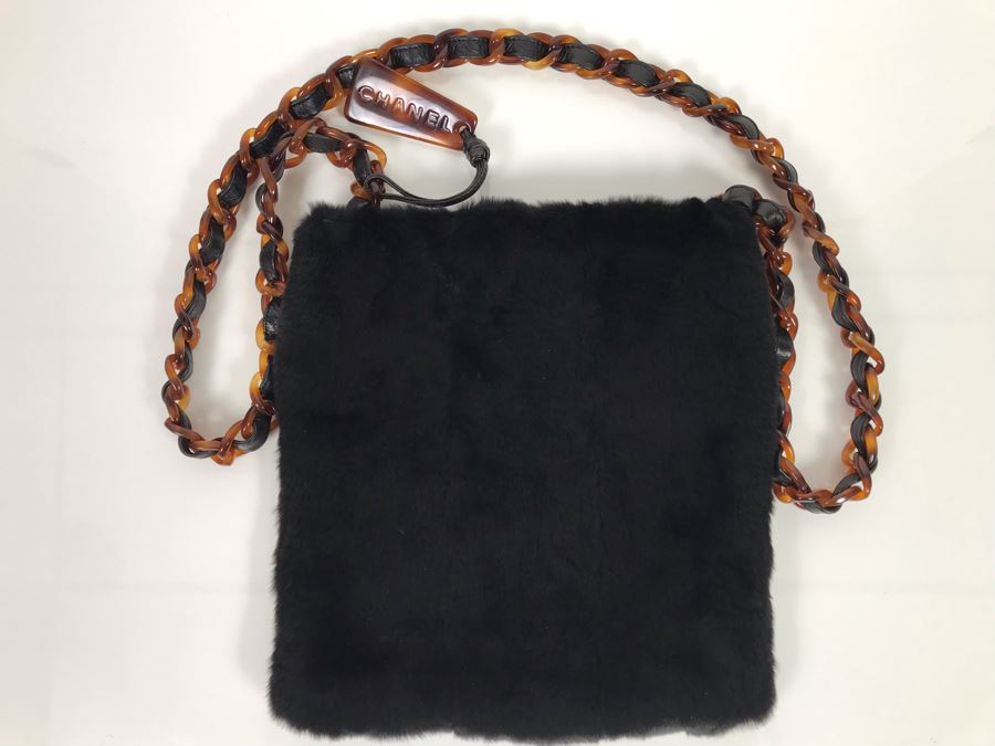 JUST ADDED - Vintage 1997-1999 Chanel Tortoise Shell Fur Handbag Made In Italy 9 X 10 SN 5856619 (MOE) [Photo 4]