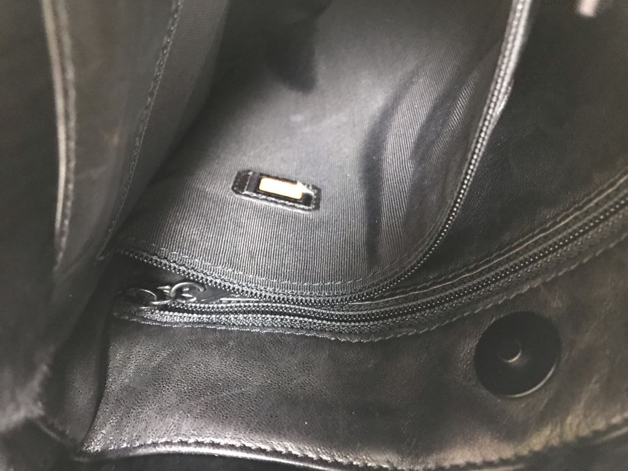 JUST ADDED - Vintage 1997-1999 Chanel Tortoise Shell Fur Handbag Made In Italy 9 X 10 SN 5856619 (MOE) [Photo 23]