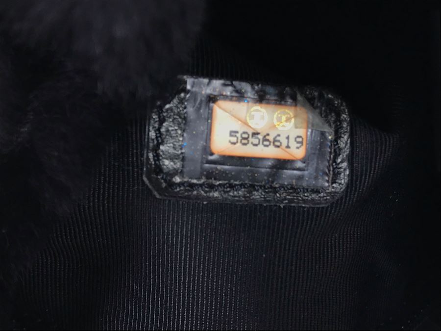 JUST ADDED - Vintage 1997-1999 Chanel Tortoise Shell Fur Handbag Made In Italy 9 X 10 SN 5856619 (MOE) [Photo 24]