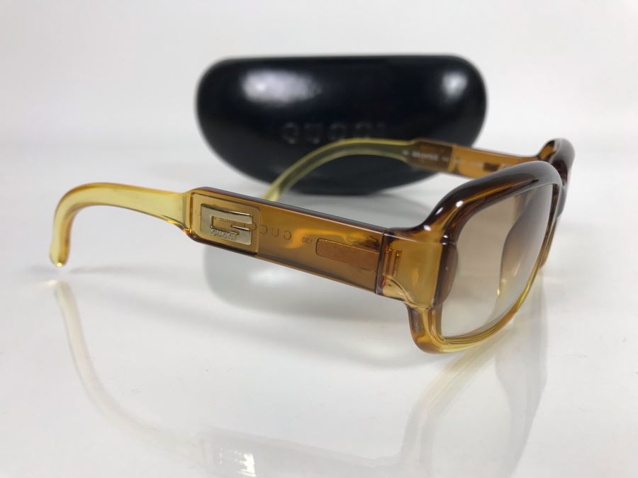 JUST ADDED - Women's GUCCI Eyeglasses Frames With GUCCI Case (Lenses Are Prescription) [Photo 1]