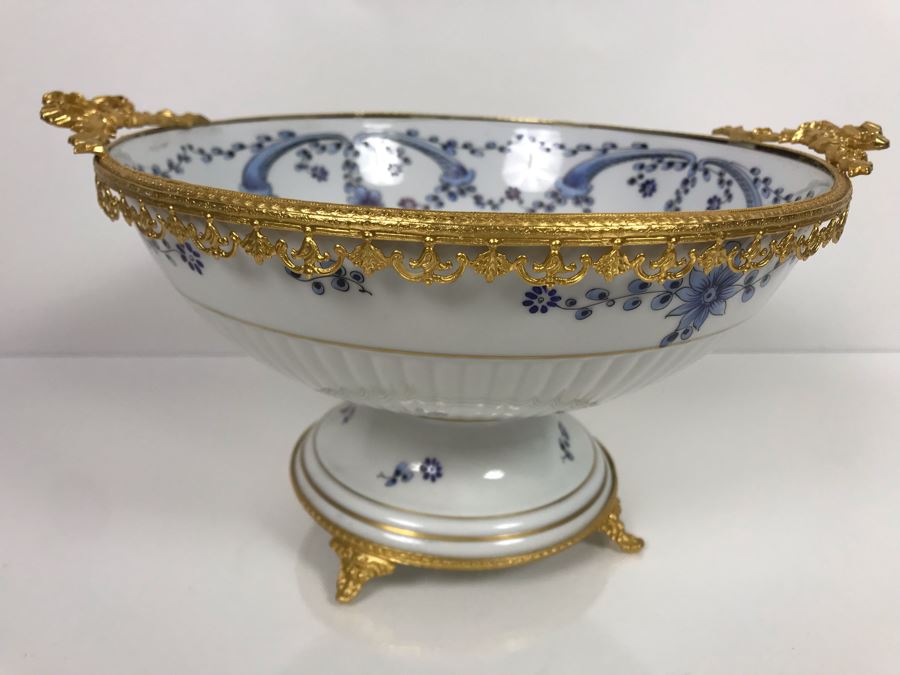 LAST MINUTE ADD - Hand Painted For Ginori Fifth Avenue Italian Footed Bowl With Gold Tone Decorations 12W X 6H (MOE) [Photo 4]