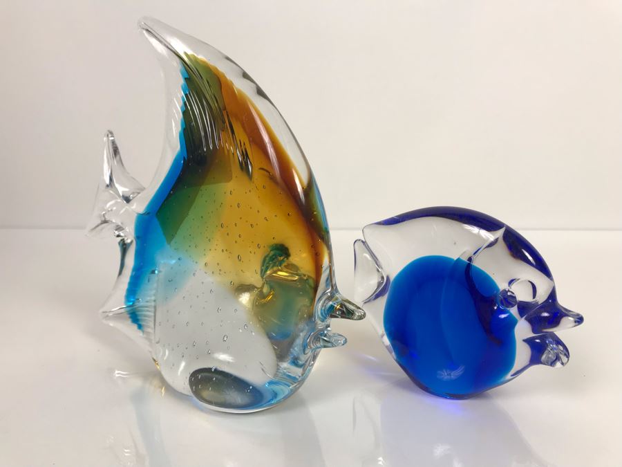 LAST MINUTE ADD - Pair Of Signed Art Glass Fish Figurines 6H And 3H [Photo 5]