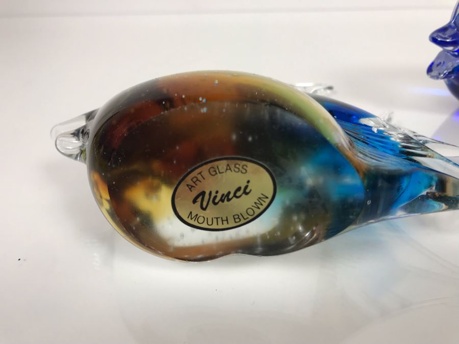 LAST MINUTE ADD - Pair Of Signed Art Glass Fish Figurines 6H And 3H [Photo 7]