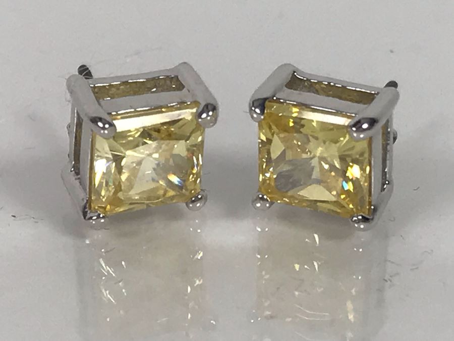 LAST MINUTE ADD - Sterling Silver CZ Earrings 3.1g [Photo 2]