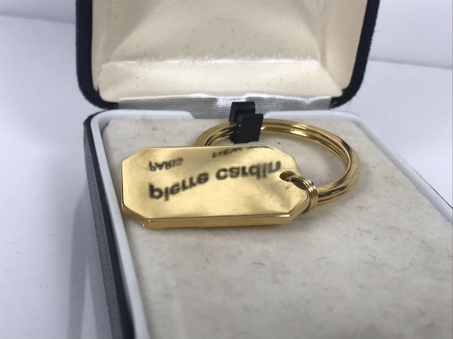 LAST MINUTE ADD - Vintage Pierre Cardin Gold Tone Keychain [Photo 4]