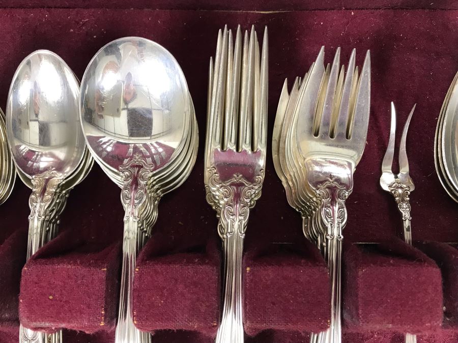 Sterling Silver Gorham Flatware Set With Sterling Serving Pieces In Wooden Silver Storage Chest (Sterling Weight: 1,851g, Silver Value: $1,462) (Total Replacement Retail Value: $8,451) - See Listing For Details [Photo 13]