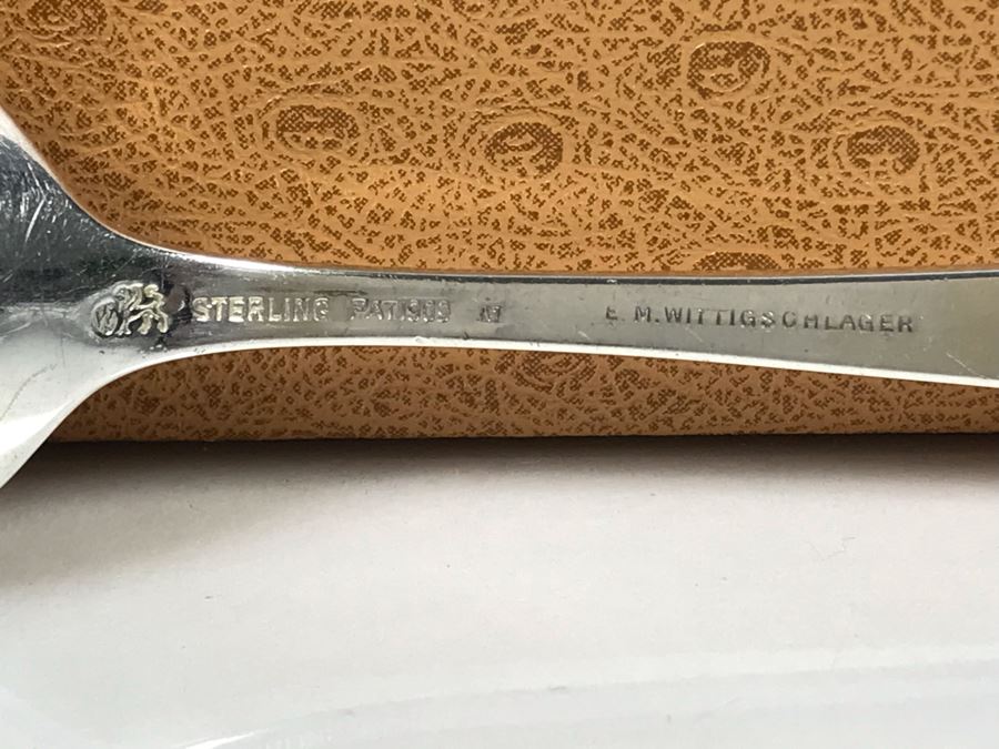 Antique Sterling Silver Flatware Set With Silverware Chest - Madam Jumel Pattern 1909 Patent By Whiting Manufacturing Co (Sterling Weight: 1,694g, Silver Value: $1,338) (Total Replacement Retail Value: $2,686) - See Listing For Details [Photo 8]