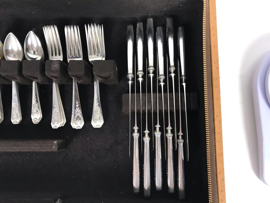 Antique Sterling Silver Flatware Set With Silverware Chest - Madam Jumel Pattern 1909 Patent By Whiting Manufacturing Co (Sterling Weight: 1,694g, Silver Value: $1,338) (Total Replacement Retail Value: $2,686) - See Listing For Details [Photo 24]