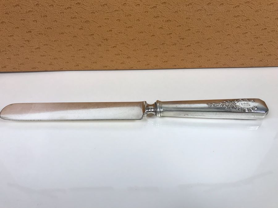 Antique Sterling Silver Flatware Set With Silverware Chest - Madam Jumel Pattern 1909 Patent By Whiting Manufacturing Co (Sterling Weight: 1,694g, Silver Value: $1,338) (Total Replacement Retail Value: $2,686) - See Listing For Details [Photo 14]