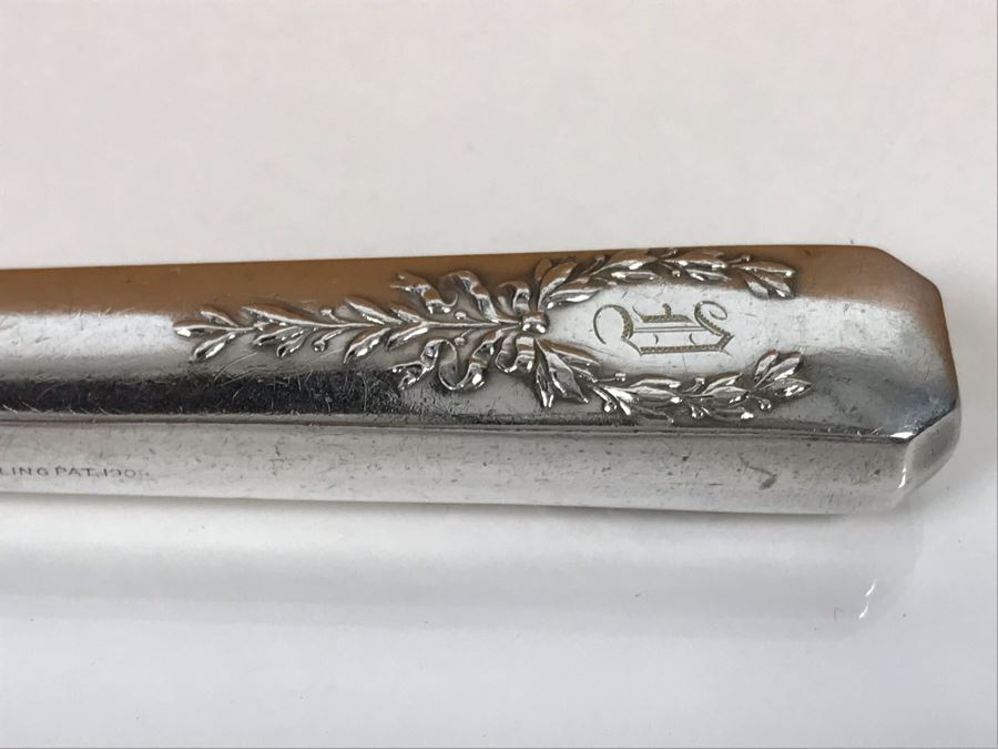 Antique Sterling Silver Flatware Set With Silverware Chest - Madam Jumel Pattern 1909 Patent By Whiting Manufacturing Co (Sterling Weight: 1,694g, Silver Value: $1,338) (Total Replacement Retail Value: $2,686) - See Listing For Details [Photo 16]