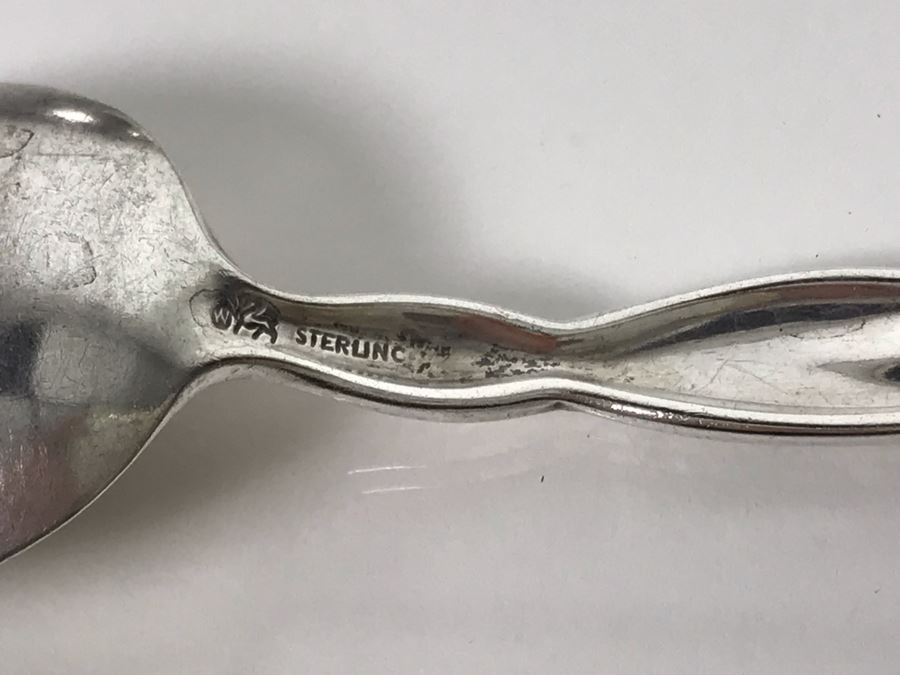 (7) Ornate Antique Art Nouveau Sterling Silver Spoons (Sterling Weight: 129g, Silver Value: $101) [Photo 19]