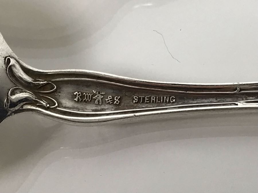 (7) Ornate Antique Art Nouveau Sterling Silver Spoons (Sterling Weight: 129g, Silver Value: $101) [Photo 24]