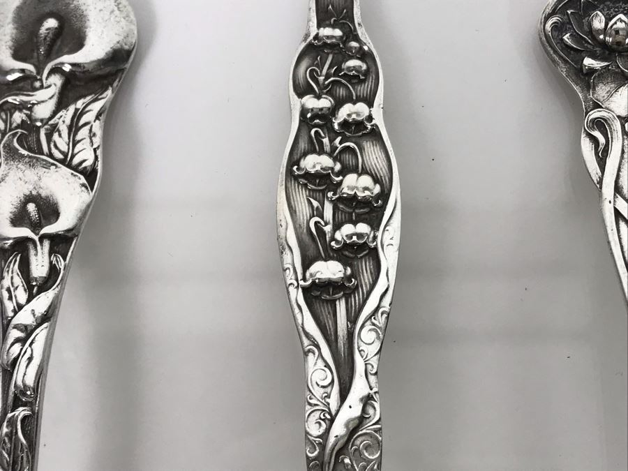 (7) Ornate Antique Art Nouveau Sterling Silver Spoons (Sterling Weight: 129g, Silver Value: $101) [Photo 9]