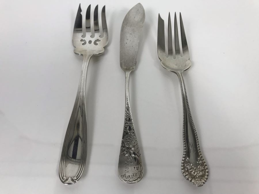 (2) Vintage Sterling Silver Forks And (1) Sterling Silver Knife (Sterling Weight: 100g, Silver Price: $79) [Photo 2]