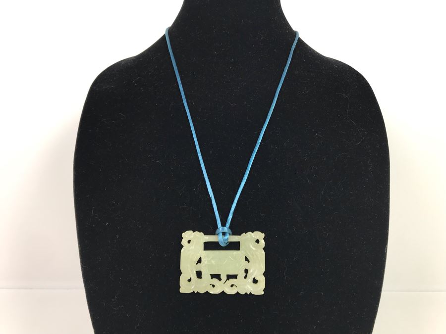 Vintage Carved Jade Jadeite Pendant Necklace From Former Miss Texas 2.38 X 1.75 [Photo 3]