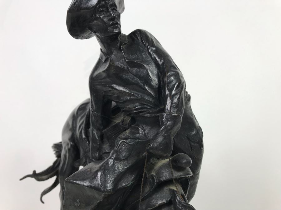 Limited Edition Frederic Remington 'The Outlaw' Bronze Museum Collection Inc 1979 C. Golding 590 Of 1,000 12W X 7D X 18H (USNE) [Photo 14]