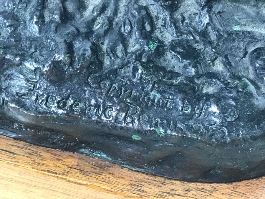 Limited Edition Frederic Remington 'The Outlaw' Bronze Museum Collection Inc 1979 C. Golding 590 Of 1,000 12W X 7D X 18H (USNE) [Photo 10]