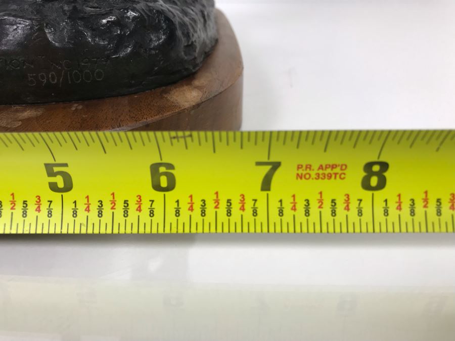 Limited Edition Frederic Remington 'The Outlaw' Bronze Museum Collection Inc 1979 C. Golding 590 Of 1,000 12W X 7D X 18H (USNE) [Photo 36]