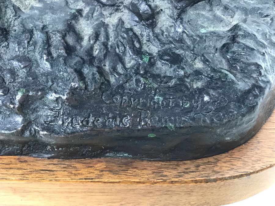 Limited Edition Frederic Remington 'The Outlaw' Bronze Museum Collection Inc 1979 C. Golding 590 Of 1,000 12W X 7D X 18H (USNE) [Photo 9]