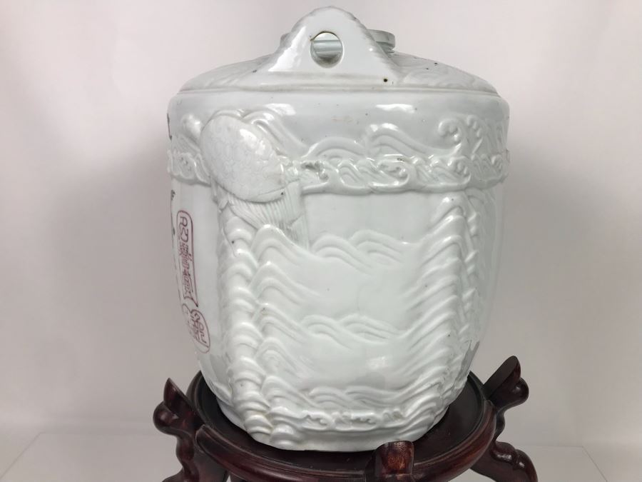 Rare Large Vintage Japanese Hand Painted Porcelain Sake Barrel Container Dispenser Jug 14W X 14H With Wooden Stand 11H X 13W (USNE) [Photo 18]