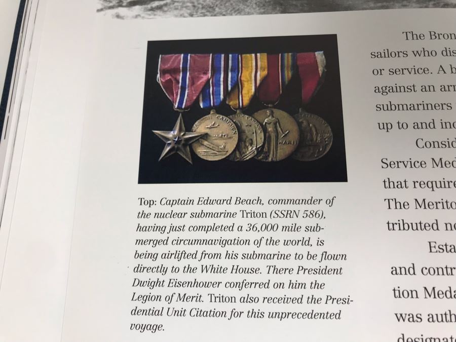Large Coffee Table Book: United States Submarines By Naval Submarine League With Metal Plaque On Front Cover 10.5 X 14.5 (USNE) [Photo 23]