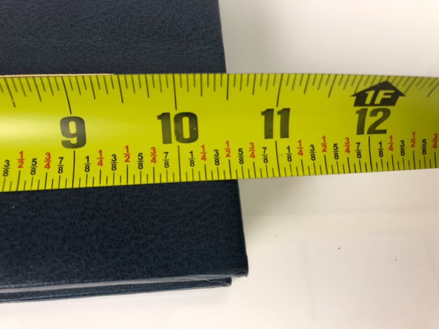 Large Coffee Table Book: United States Submarines By Naval Submarine League With Metal Plaque On Front Cover 10.5 X 14.5 (USNE) [Photo 26]