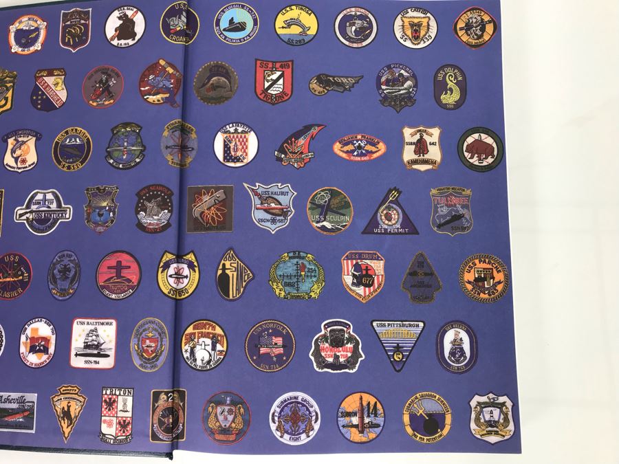 Large Coffee Table Book: United States Submarines By Naval Submarine League With Metal Plaque On Front Cover 10.5 X 14.5 (USNE) [Photo 7]