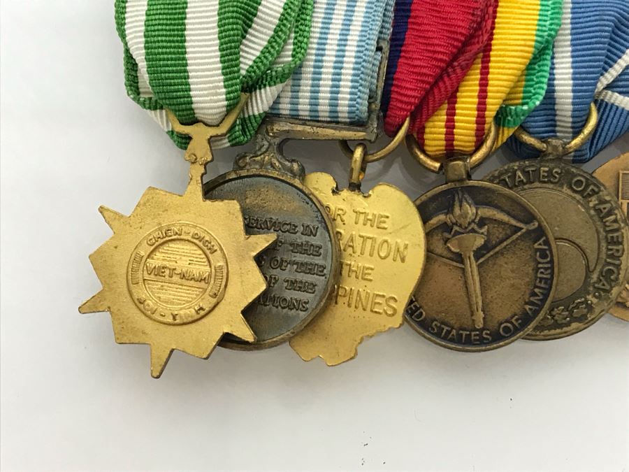USN Captain Joseph J. Meyer Jr. United States Navy Submarine Medals And Ribbons [Photo 12]