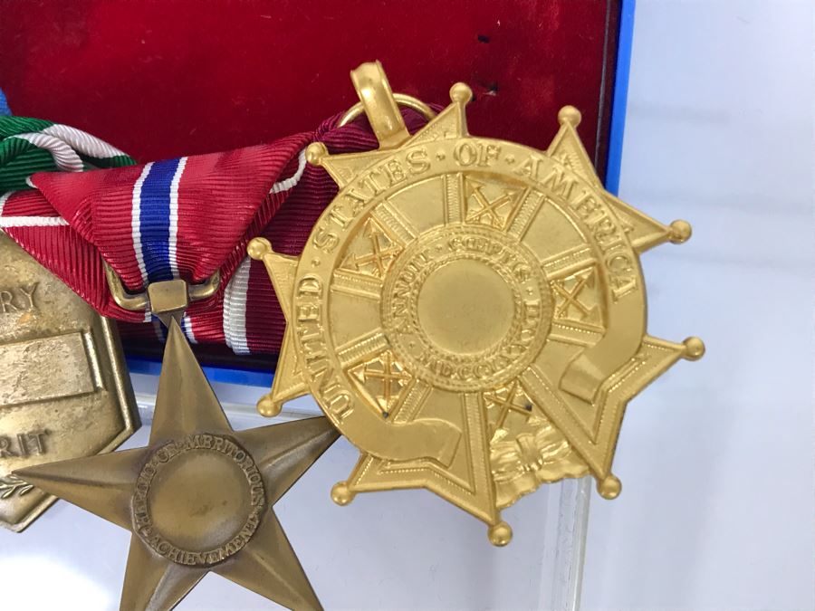 USN Captain Joseph J. Meyer Jr. United States Navy Submarine Medals [Photo 9]