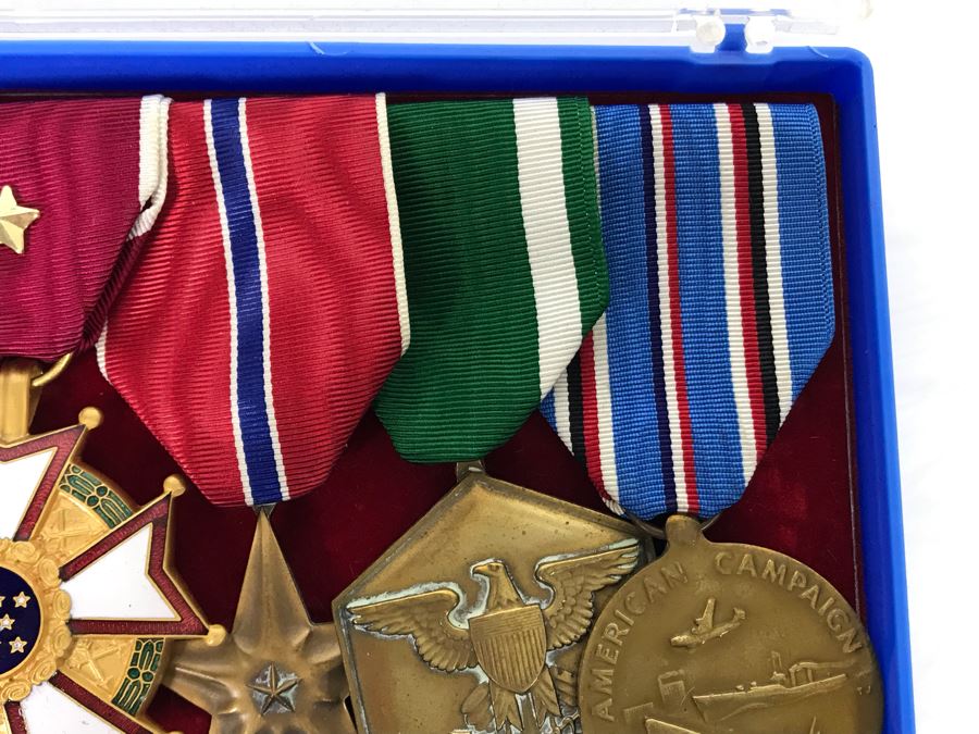 USN Captain Joseph J. Meyer Jr. United States Navy Submarine Medals [Photo 7]