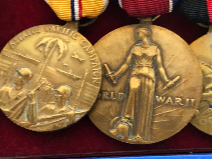 USN Captain Joseph J. Meyer Jr. United States Navy Submarine Medals [Photo 4]