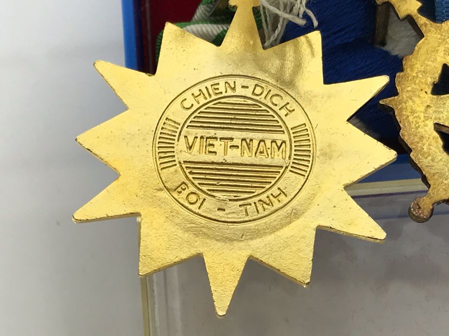 USN Captain Joseph J. Meyer Jr. United States Navy Submarine Medals [Photo 12]