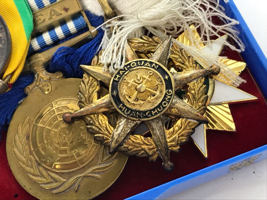 USN Captain Joseph J. Meyer Jr. United States Navy Submarine Medals [Photo 6]