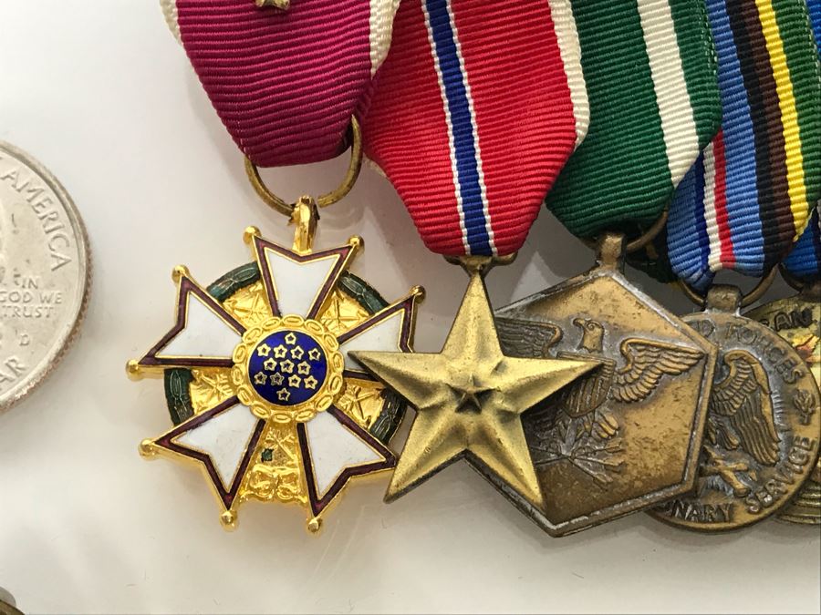 USN Captain Joseph J. Meyer Jr. United States Navy Submarine Medals And Pins [Photo 6]