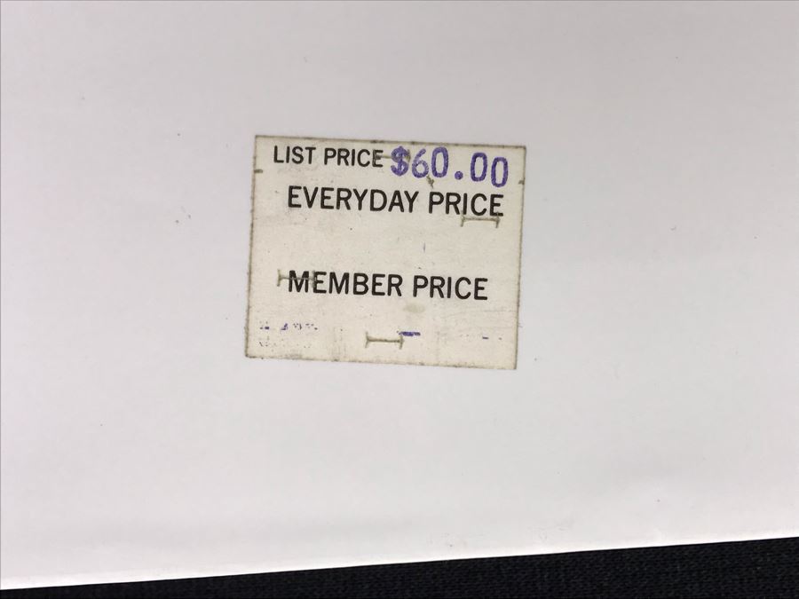 Mark Rothko Art Book Retails $60 (JKE) [Photo 4]