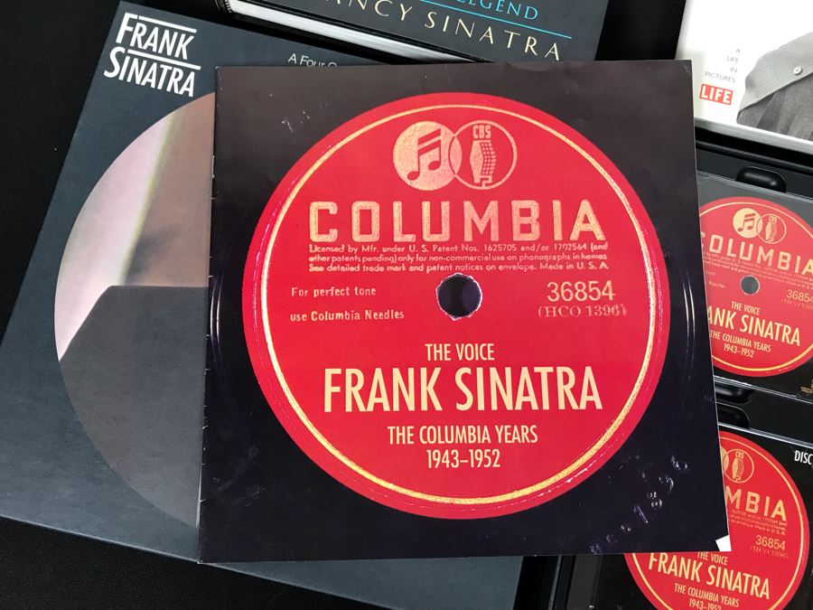 Pair Of Frank Sinatra Coffee Table Books And Frank Sinatra Four Compact Disc Box Set [Photo 4]