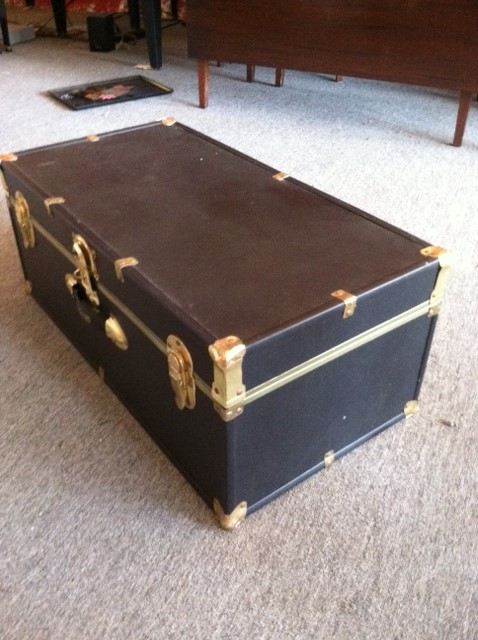 Purse Lot Includes Black Trunk [Photo 5]