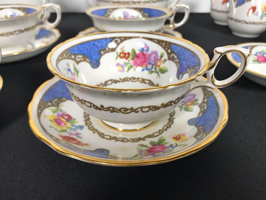 Vintage Hammersley & Co Bone China From England - Approximately 50 Pieces Total Including Coffee Pot, Tea Pot, Covered Dishes, Cups And Saucers, Toaster Holders, Creamers (MOE) [Photo 8]