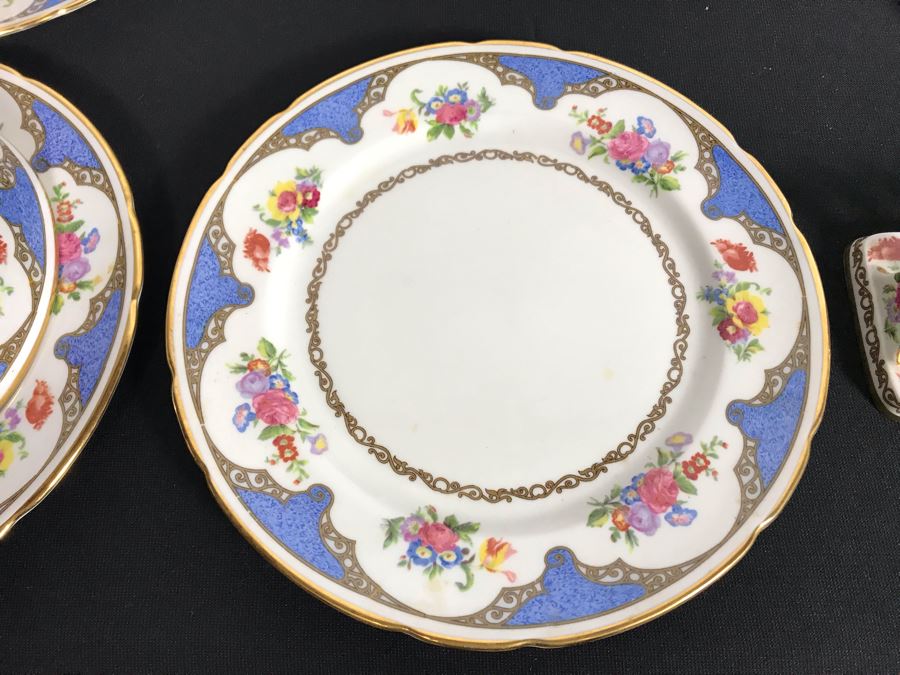 Vintage Hammersley & Co Bone China From England - Approximately 50 Pieces Total Including Coffee Pot, Tea Pot, Covered Dishes, Cups And Saucers, Toaster Holders, Creamers (MOE) [Photo 20]