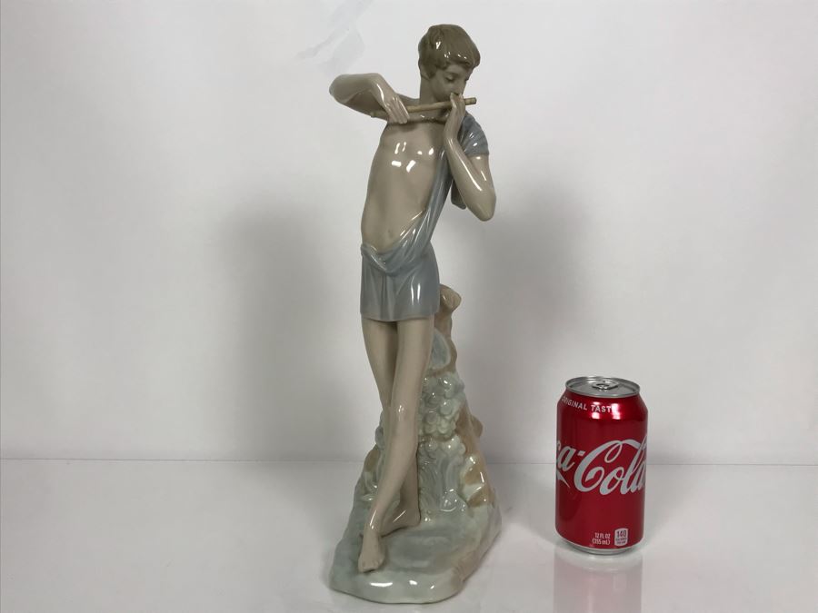 NAO Tall Porcelain Figurine Of Man / Boy Playing Flute Made In Spain 15'H [Photo 1]