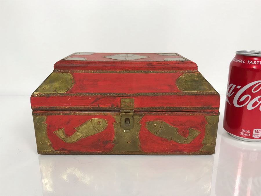 Vintage Red Wooden Box With Brass Decorations Made In India 9W X 6D X 5H (JKE) [Photo 1]