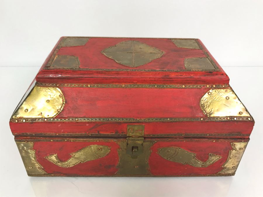 Vintage Red Wooden Box With Brass Decorations Made In India 9W X 6D X 5H (JKE) [Photo 2]