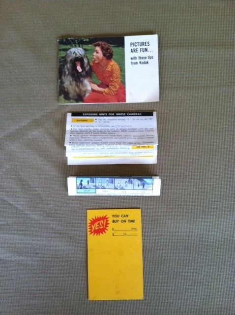 Kodak Brownie Hawkeye Camera with Flash and Box [Photo 13]