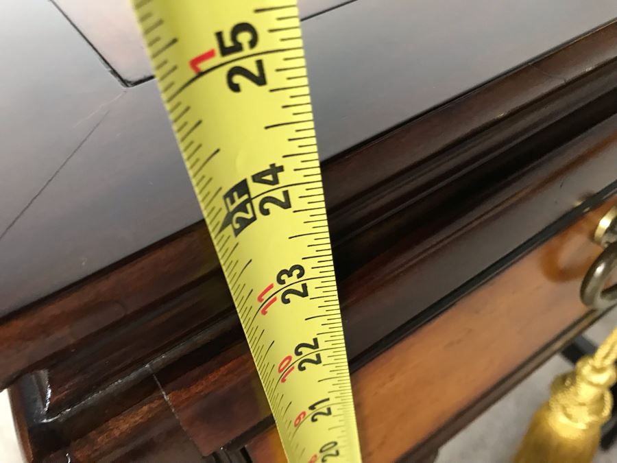 Pair Of Wellington Hall Wooden Chinoiserie Side Tables With Drawers - Birds Eye Maple Top 18W X 26D X 24H (OHE) [Photo 16]