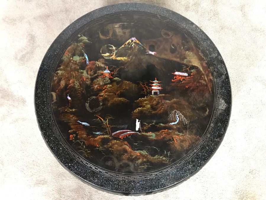 Signed Japanese Black Lacquer Round Table Painting With Mother Of Pearl Inlay Design 30R X 15.5H (OHE) [Photo 1]