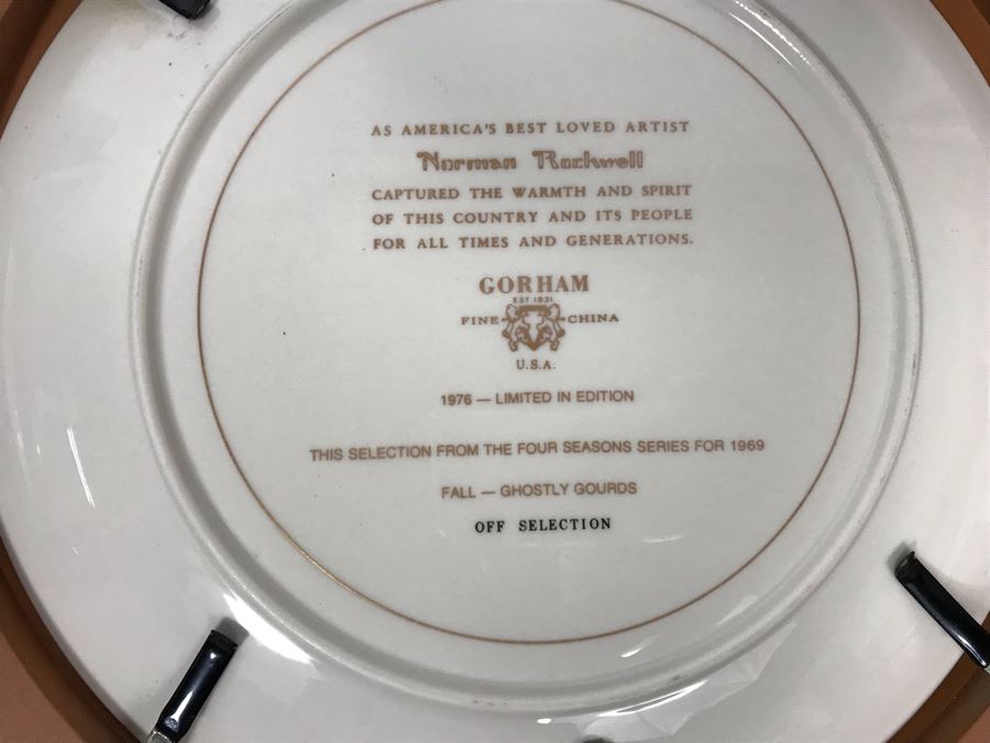 JUST ADDED - Pair Of Framed Vintage 1976 Limited Edition Norman Rockwell Gorham Fine China Plates 13.5R (OFS) [Photo 13]
