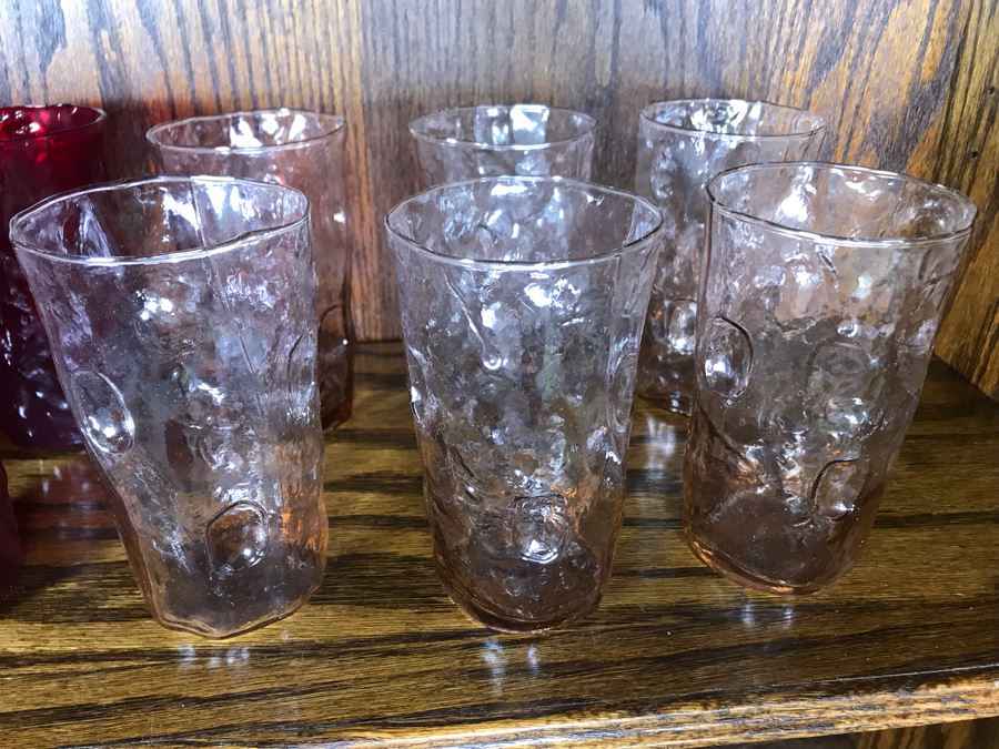 JUST ADDED - (12) Vintage Mid-Century Glasses (6 Pink Glasses, 6 Red Glasses) 5.5H [Photo 2]
