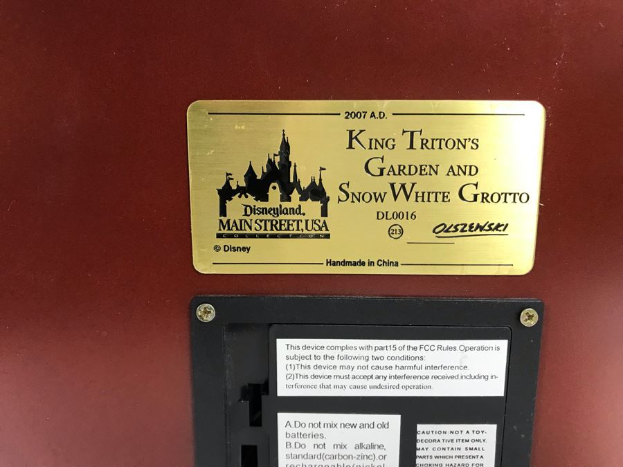 Disneyland Main Street, USA Collection: King Triton's Garden And Snow White Grotto Robert Olszewski Disney Theme Park Attraction Miniature Model With Box And Certificate Of Authenticity DL0016 13W X 12D X 4.75H (Estimate $600-$1,500) [Photo 24]