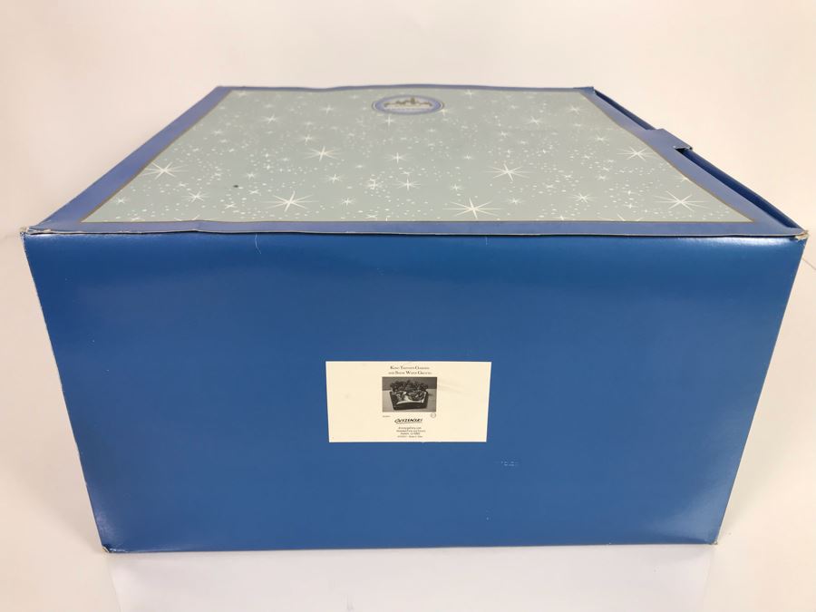 Disneyland Main Street, USA Collection: King Triton's Garden And Snow White Grotto Robert Olszewski Disney Theme Park Attraction Miniature Model With Box And Certificate Of Authenticity DL0016 13W X 12D X 4.75H (Estimate $600-$1,500) [Photo 26]